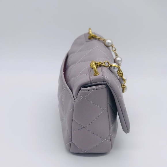 Small Quilted Pearl Flap Bag - Picture 5 of 5